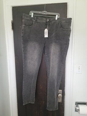 NWT Universal Standard Seine 27" dark gray skinny jeans 24